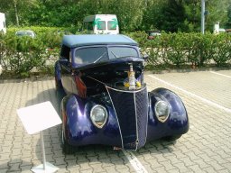 US Car Treffen Bingum 2004